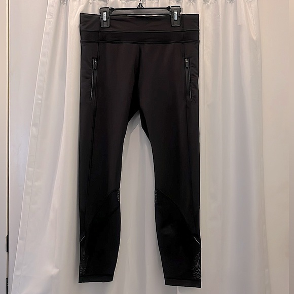 Lululemon Compression Running Capris - Picture 3 of 8